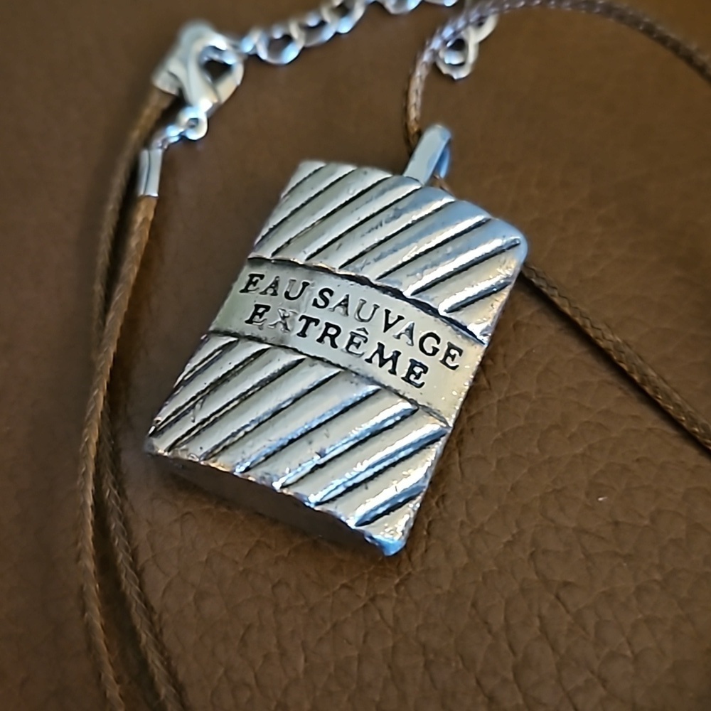 VTG Christian Dior Rare Silver Plated Perfume Bottle Lock Unisex Pendant - Picture 6 of 6